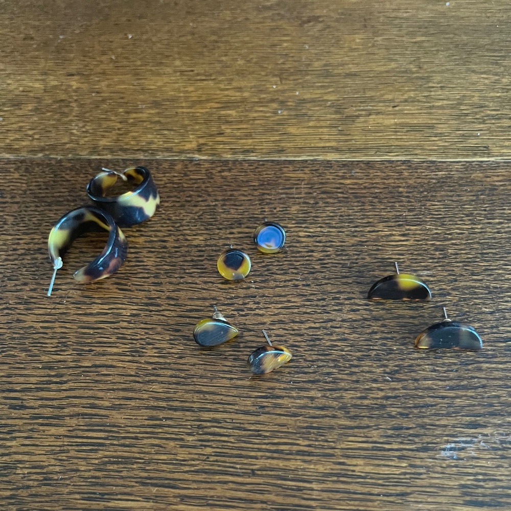 Tortoise Shell Earings